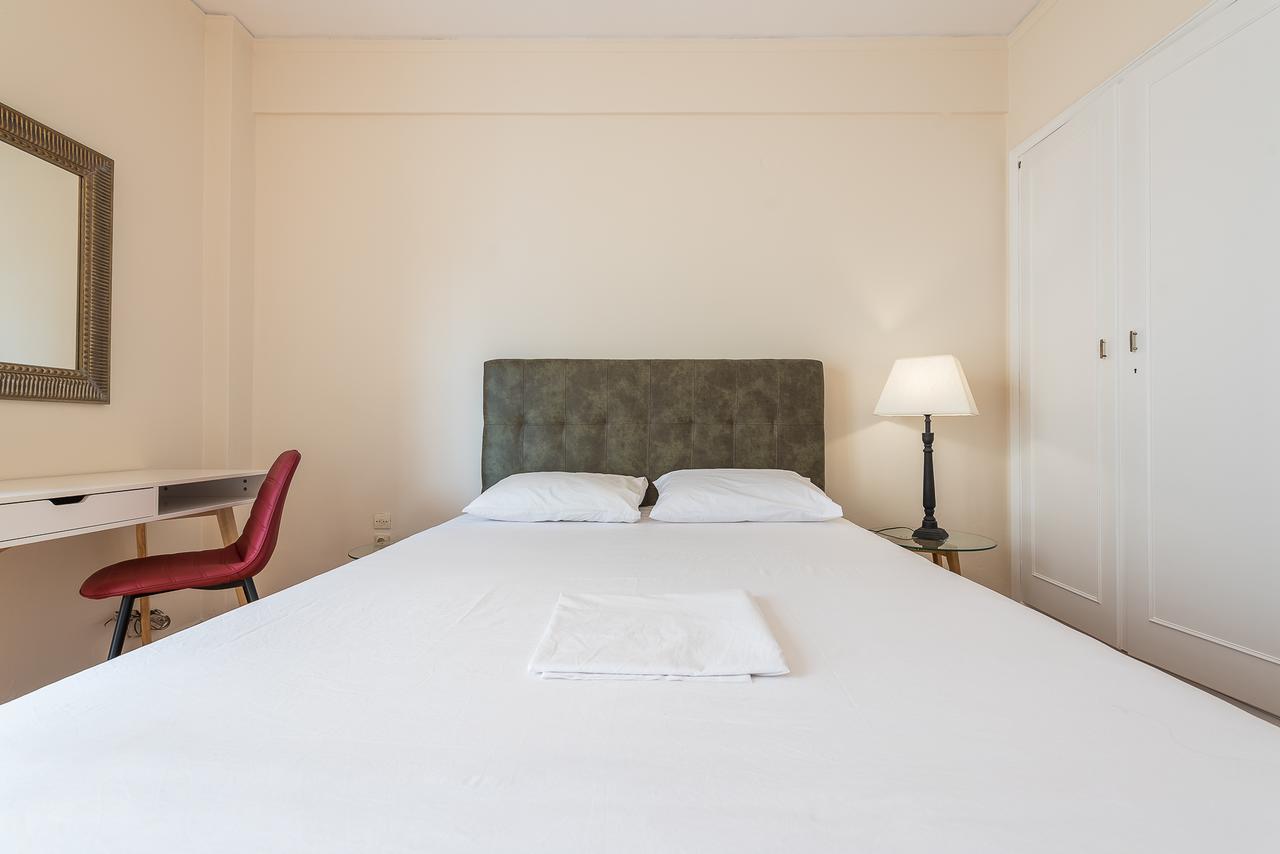 Athens Crown Paradise Apartments Екстер'єр фото