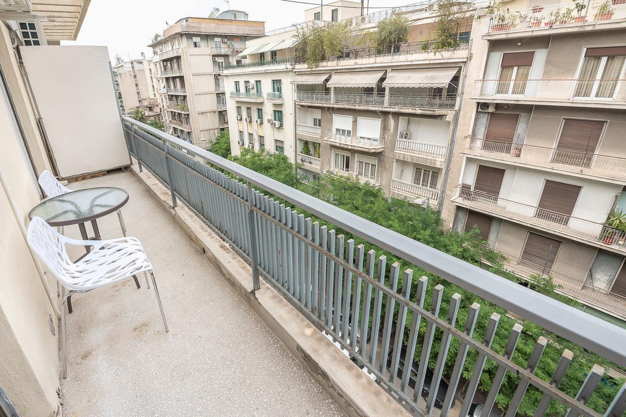 Athens Crown Paradise Apartments Екстер'єр фото