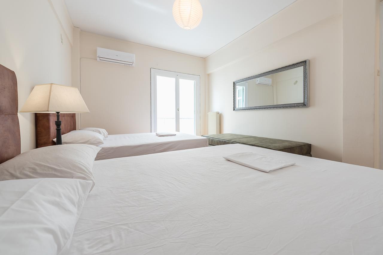 Athens Crown Paradise Apartments Екстер'єр фото