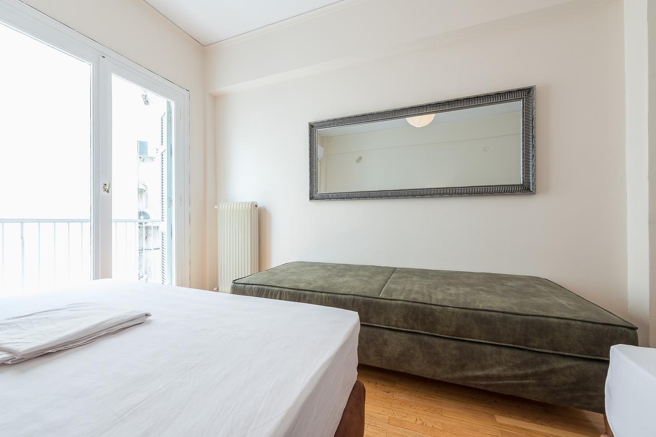 Athens Crown Paradise Apartments Екстер'єр фото