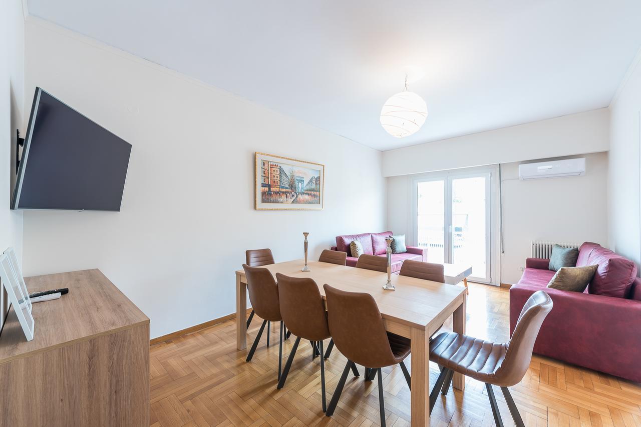Athens Crown Paradise Apartments Екстер'єр фото