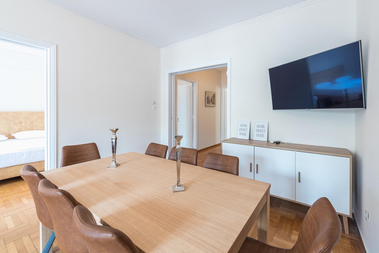 Athens Crown Paradise Apartments Екстер'єр фото